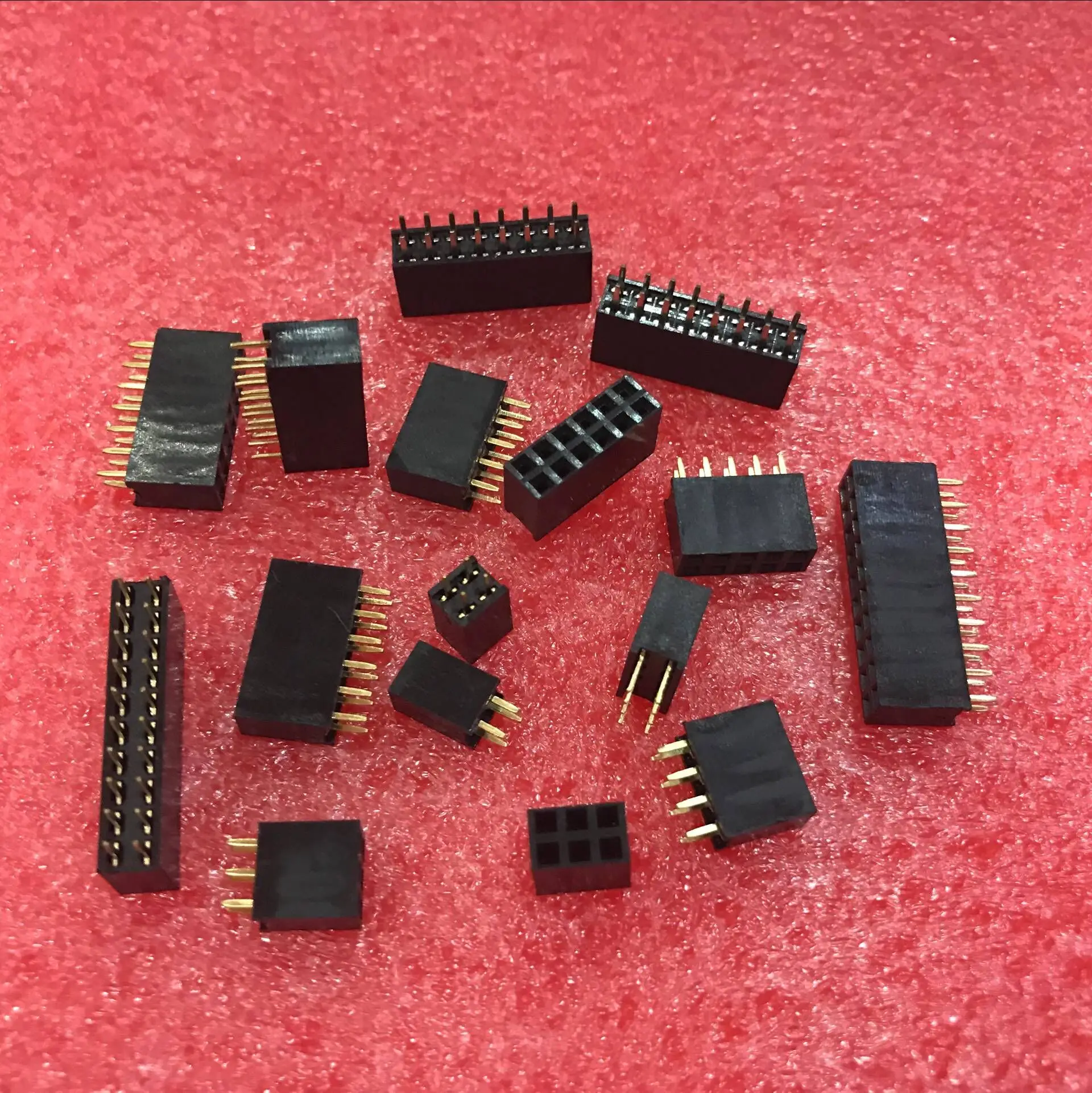 

H080 10pcs Connector 2.54mm Double Row Female Connector Straight Pin Header Pitch 2.54mm Socket Pin Strip Free Shipping