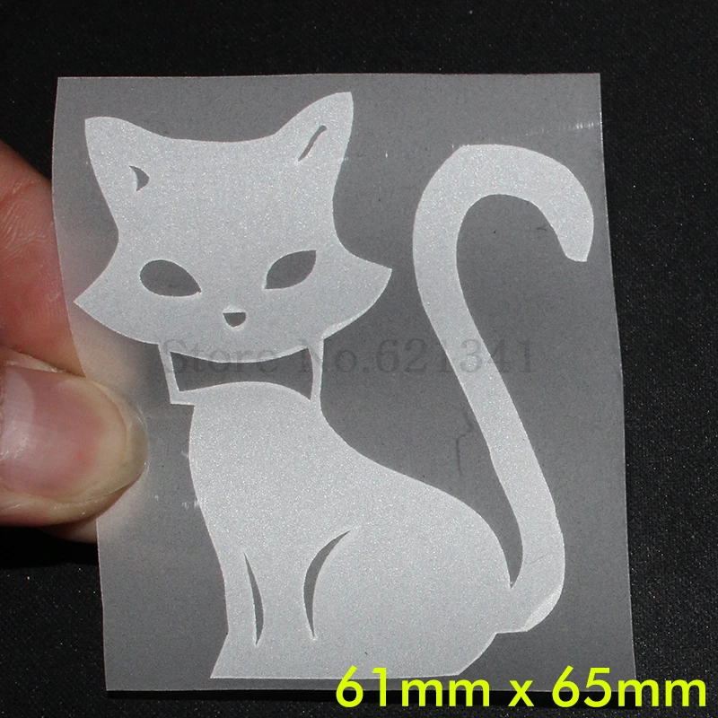 

Silver Cat Reflective Sheets HTV Reflective Heat Transfer Vinyl Tape Film For DIY Iron-On Clothing KT37 Size: 61mmx65mm