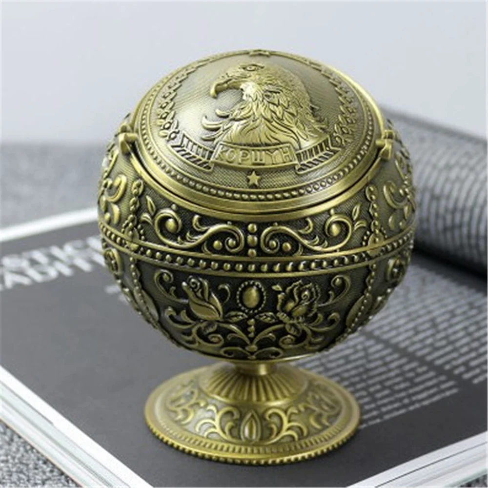 High Quality European Antique Globe Type Ashtray Eagle Figure Tin alloy Home Office Decoration