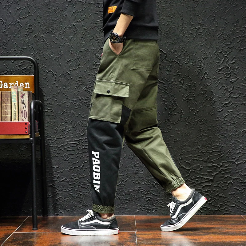 

Plus Size Letter Patchwork Cotton Hip Hop Joggers Cargo Pants For Men 2019 Summer Trousers Male Fashion Cargo Trousers Slim Fit