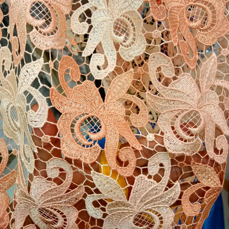 

Hight Quality Embroidered lace fabric Water Soluble African lace Polyester Venice Reflective Lace Fabrics For wedding dress