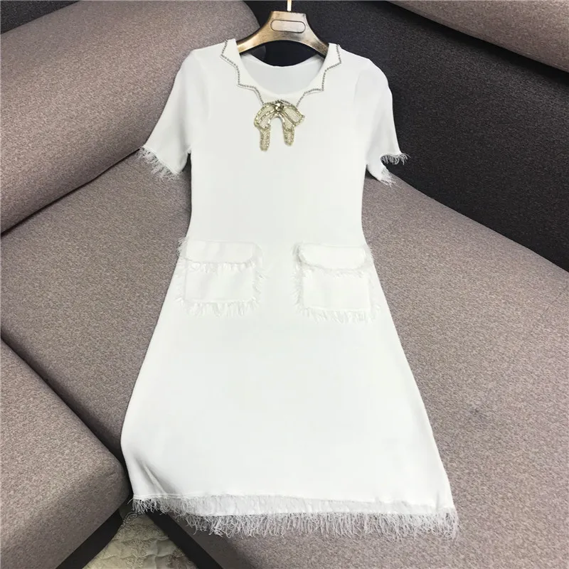 

Luxury Designer Brand Knitted Dress for Women Casual Beading Diamond Bow Tassel Pocket Knitted Dress Black White