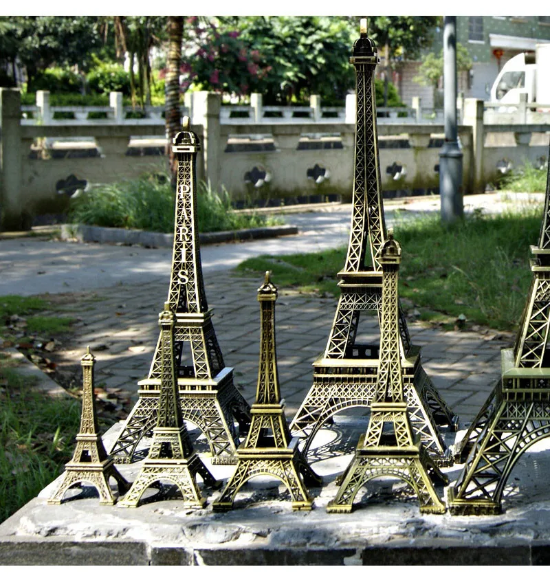 Металл эйфелевой башни. Эйфелева башня паперкрафт. Металл эйфелевой башни. Металл эйфелевой башни. Металл эйфелевой башни.