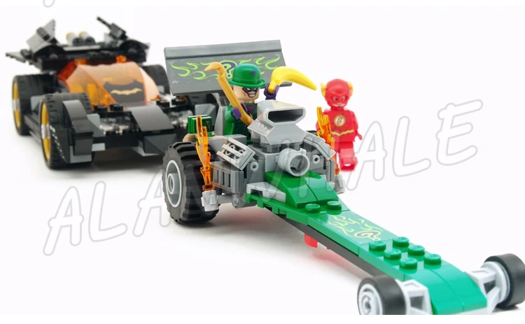  281pcs Super Heroes Batman Movie The Riddler Chase Flash Batmobile 10227 Model Building Blocks Gift