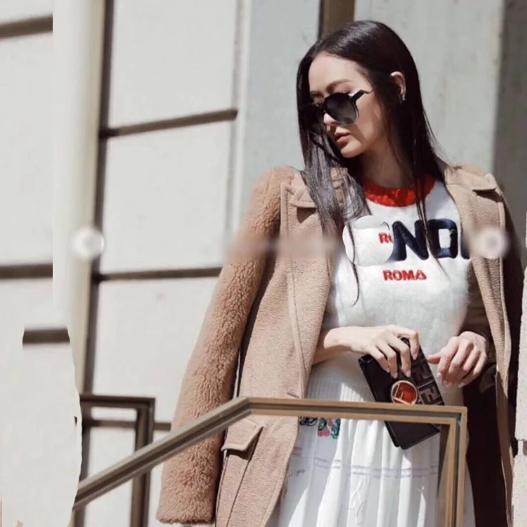 F-letters Inter-color Long-sleeve Knitted Sweater Woman Fall and Winter 2008 Thick New Style F-letters Inter-color Long-sleeve Knitted Sweater Woman Fall and Winter 2008 Thick New Style