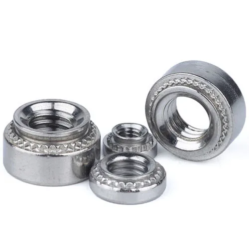tuercas-de-remache-redondas-dentadas-cls-832-0-1-2-agujero-inferior