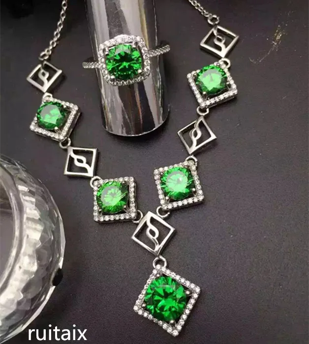

KJJEAXCMY boutique jewels 925 Pure silver natural emeralds necklace inlaid jewelry female birthday gem pendant geometry