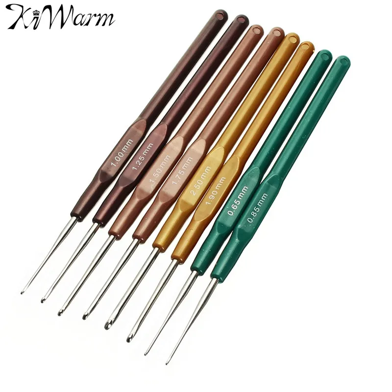 8pcs/set Multi Coloured Metal Handle Crochet Hook Knitting needles Set