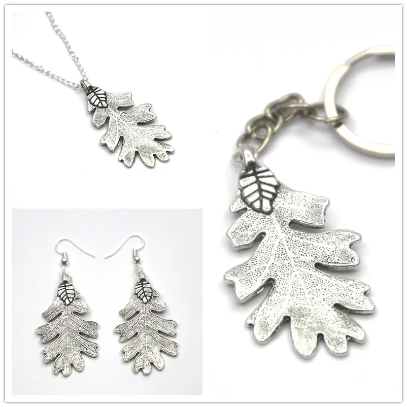 

Silver tone Silver Oak Leaf Pendant Ranger's Apprentice Inspired necklace keyring key chain earr ings