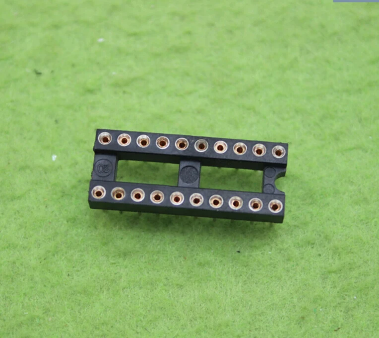 

100pcs 20 Pin 2.54mm DIP SIP Round IC Sockets Adaptor Solder Type