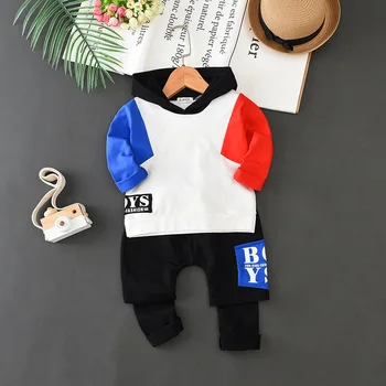 

2019 baby spring and autumn new fashion hooded suit boy cotton letter printing casual two-piece suit