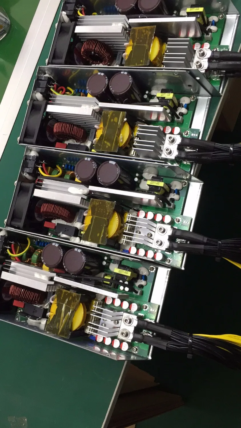 Bitmain Antminer 2U 1800w источник питания для Antminer S9 S7 L3 D3 криптомайнинг 12v 1800 PSU для горной установки APW3-12-1600 PSU 1800W