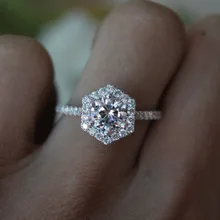 Klasyczne Prong ustawianie 14 K 585 białe złoto Hexagon Grown diament zaręczyny Wedding opaska pierścieniowa kobiety biżuteria(China)
