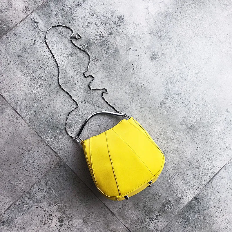 Супер огонь модно FlanneletteBag2018Women Новый стиль прилив цепи косые мешок Однотонная