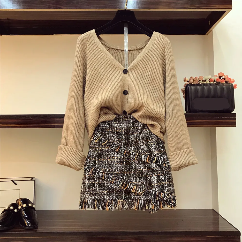 

2019 Spring Autumn Womans V-necked Cardigan Knitted Coat + High-waisted Tweed Skirt 2pcs sets Girl Ladies Skirts Outfits