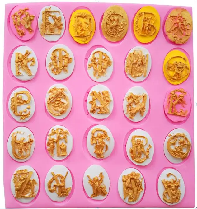 

26 Letters Christmas Cooking Tools Fondant Shaped Mold Baking Cake DIY Sugar Silicone Craft Mold Tray Candy