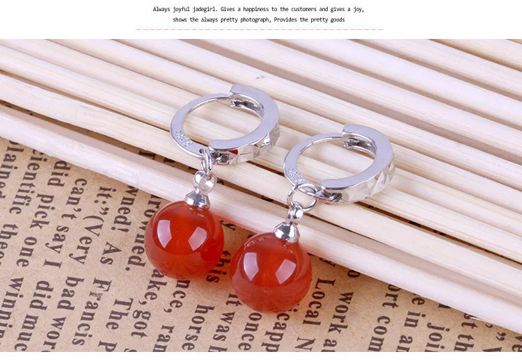 2235628611_248682925