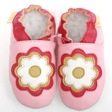 Детские Кожаные Мокасины детская обувь для девочек на мягкой подошве с цветочным рисунком, для тех, кто только начинает ходить, для маленьких девочек; для маленьких детей, малышей тапочки женская обувь
