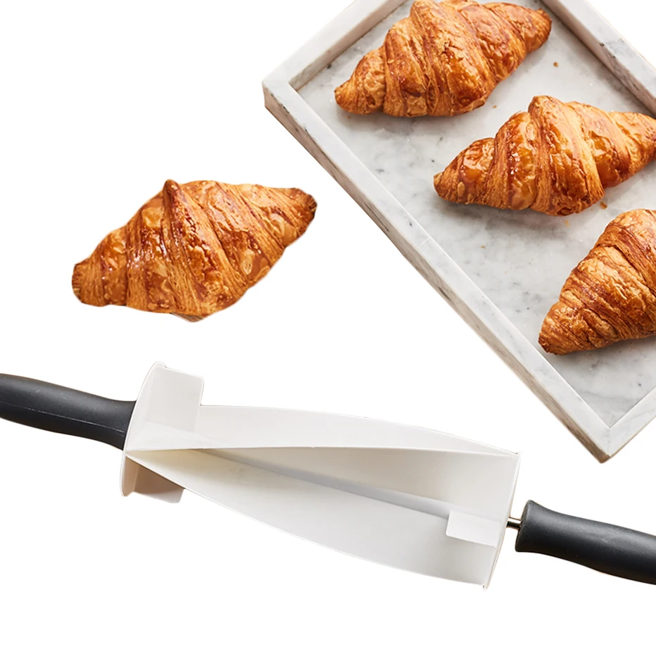 

KHGDNOR Croissant Roller Plastic Handle Rolling Pin Bread Dough Cutter Roller Croissant Maker Knife