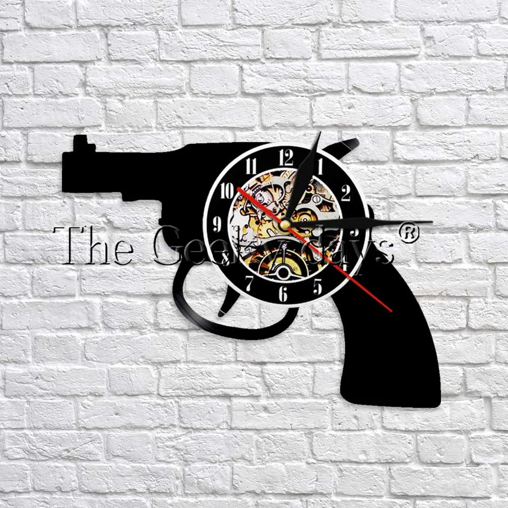 Revolver Design Vintage LP Record Gun Vinyl Wall Clock 3D Creative Art Wall Living Room Decoration Handmade Gift Idea
