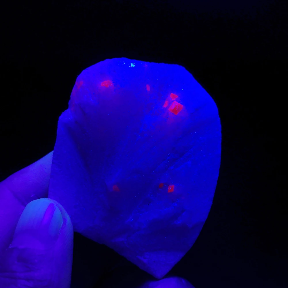 

Natural Vietnam spinel marble mineral crystal 75.8g
