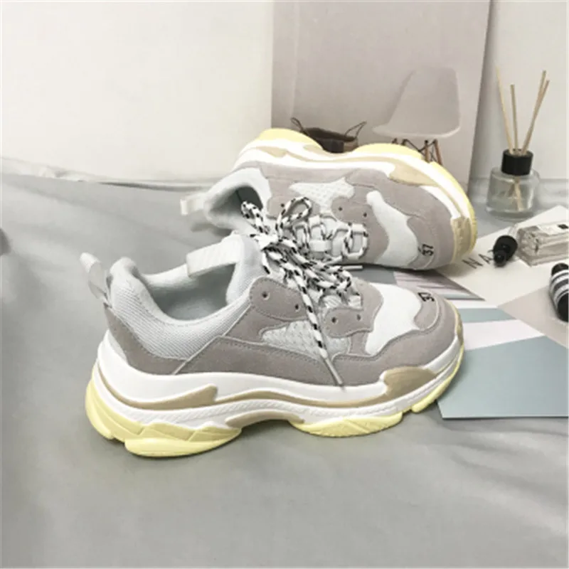 

2018 Europe and the United States explosion models round color matching flat shoes leisure Harajuku style shoes