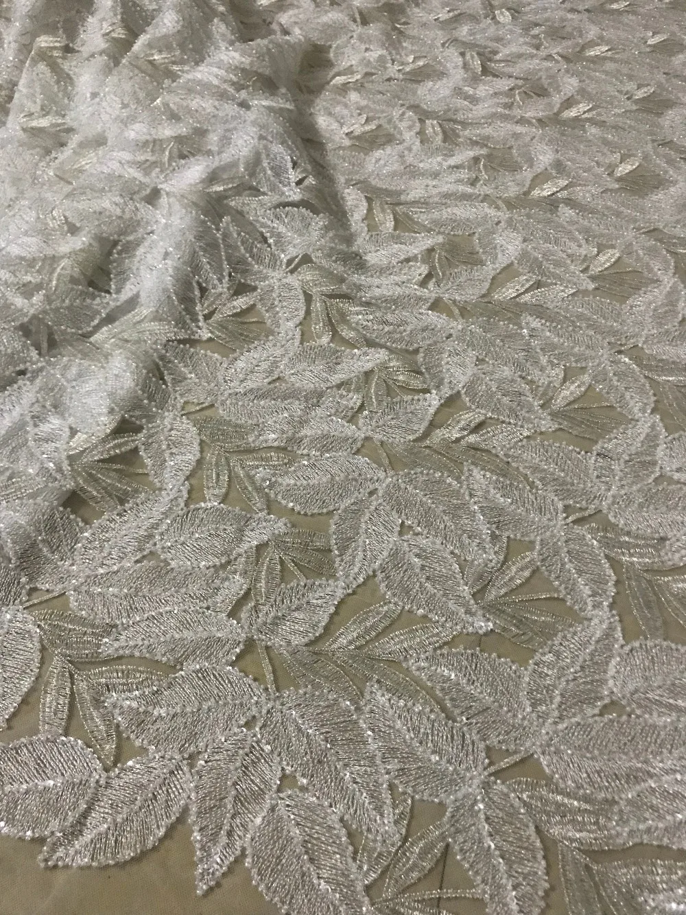 

Best quality SYJ-3208 African Tulle embroidered Lace Fabric African net Lace Fabric beads for wedding dress