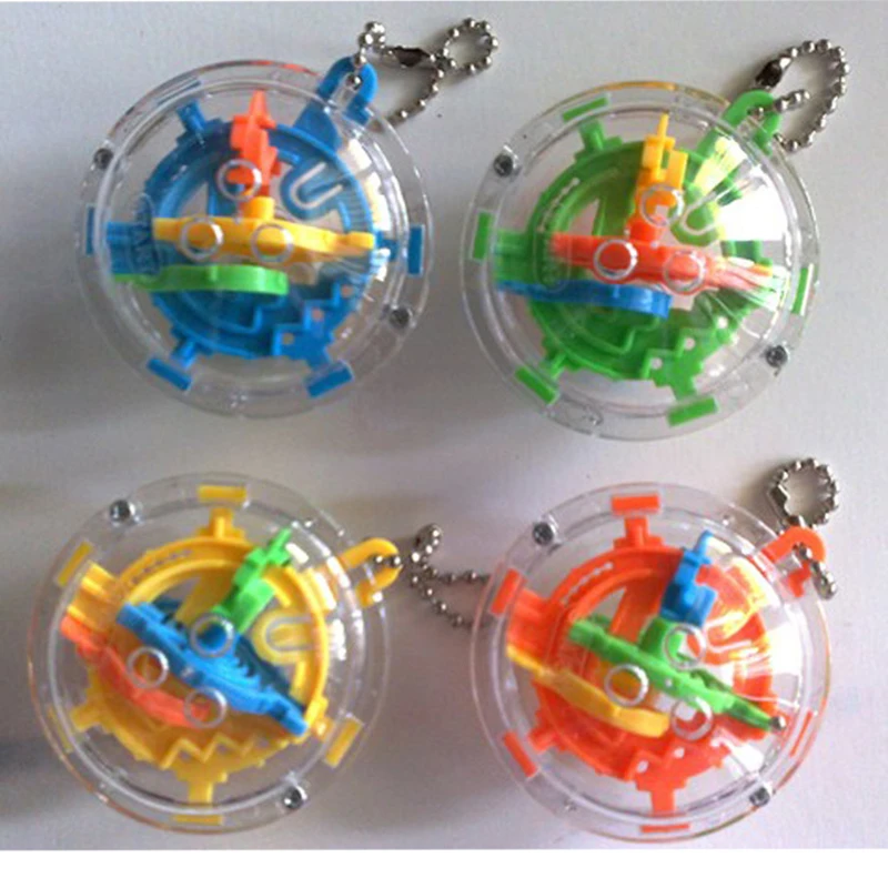 

4pcs Mini 3D Maze Ball Keychain 30 Steps Pendant Spherical Intellectual Educational Balance Puzzle Games Toys for Kids Children