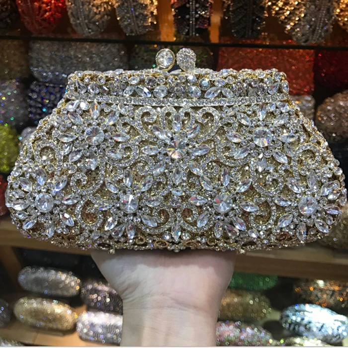 Ladies Items For Gift : The 50 Best Gifts Women Actually Want In 2021 Amazing Gifts For Her / Why not take a peek at our selection of gifts perfect for that big day.