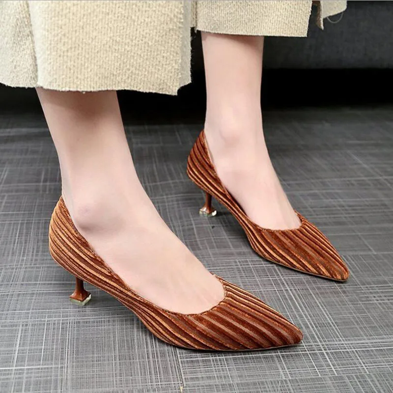 

Specia Graffiti Colorful Women Pumps Sexy Stiletto high heels Spring Wedding Party Women Shoes sapato feminino