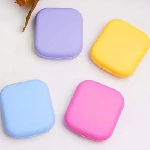 

Cute Pocket Mini Lens Case Travel Kit Easy Carry Mirror Container Holder
