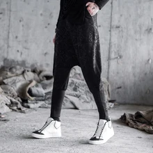 Новинка, Мужские штаны, индивидуальная хип-хоп сплайсинга, штаны с низкой посадкой, Свободные повседневные штаны, большие размеры, сценические костюмы певицы