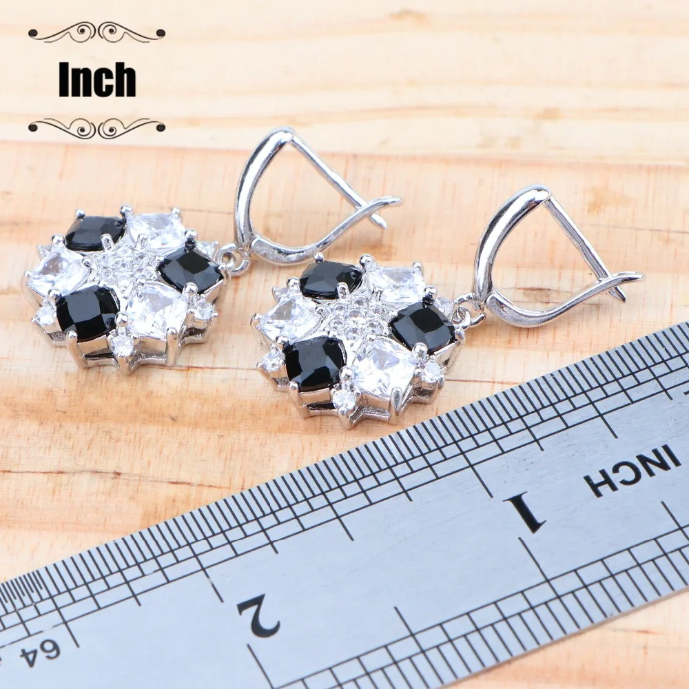 Earrings With Stone