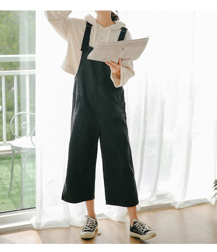 Conjoined jeans female spring and autumn new han version sen female students loose joker web celebrity age reduction show thin suspenders (14)