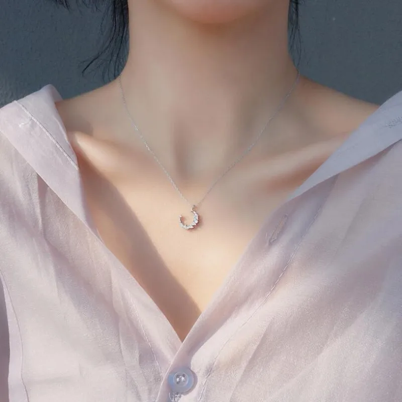 Флэш нерегулярные Полумесяца 925 пробы серебряные ювелирные изделия темперамент личности Луна Кристалл женский подарок кулон ожерелья H324