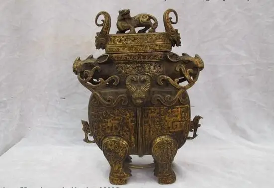 

Tibet Folk Classic Copper Bronze carved OX Bull Zun beast veins bottle Vase Pot
