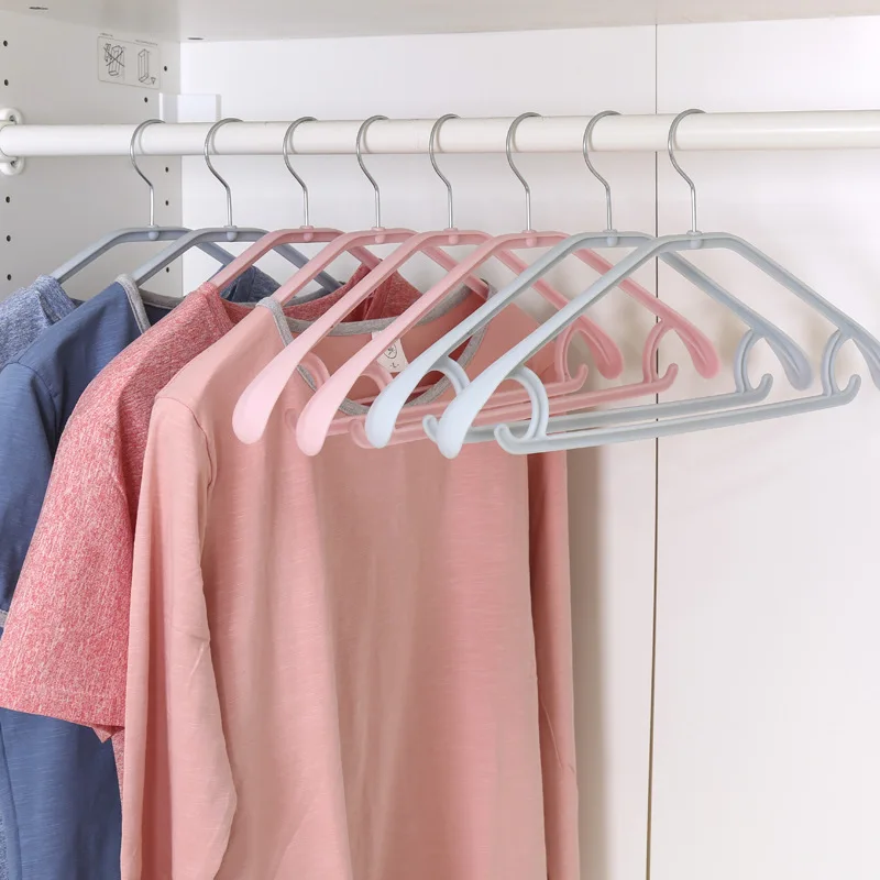 

Wide shoulder anti skid household clothes hanger plastic clothes hanger hanger clothes hanger clothing wholesale