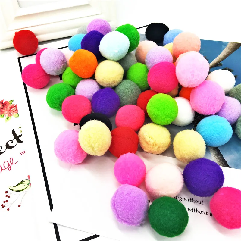 

90pcs/lot Pompom 30mm 14color Soft Pom Poms Balls Fur Plush Ball DIY Handcraft Wedding Home Decoration Party Supplies