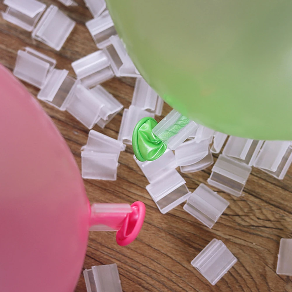 

Ynaayu Wholesale price 100lcs / lot V Shape Balloon Seal Clips Transparent Balloon Party Supply Birthday Wedding Buttons Clip