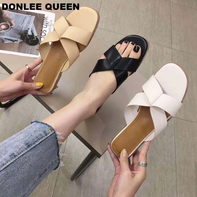 

DONLEE QUEEN Brand Summer Slippers Women Cut Out Beach Sandals Women Slides Outdoor Slipper Slip On Flip Flops zapatos de mujer