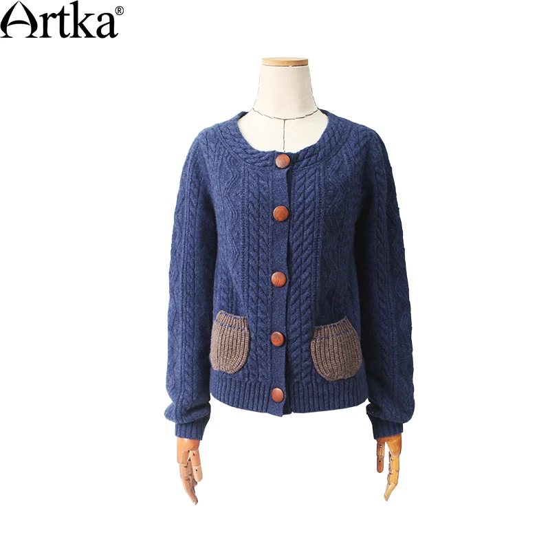 ARTKA Women's Autumn Retro Nostalgic Cable Knit