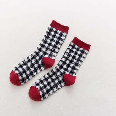 [WPLOIKJD] Осень-зима носки женские милые клетчатые носки Harajuku Забавный бант Элегантные новые носки хлопок женские носки мягкие носки - Цвет: Pink Socks