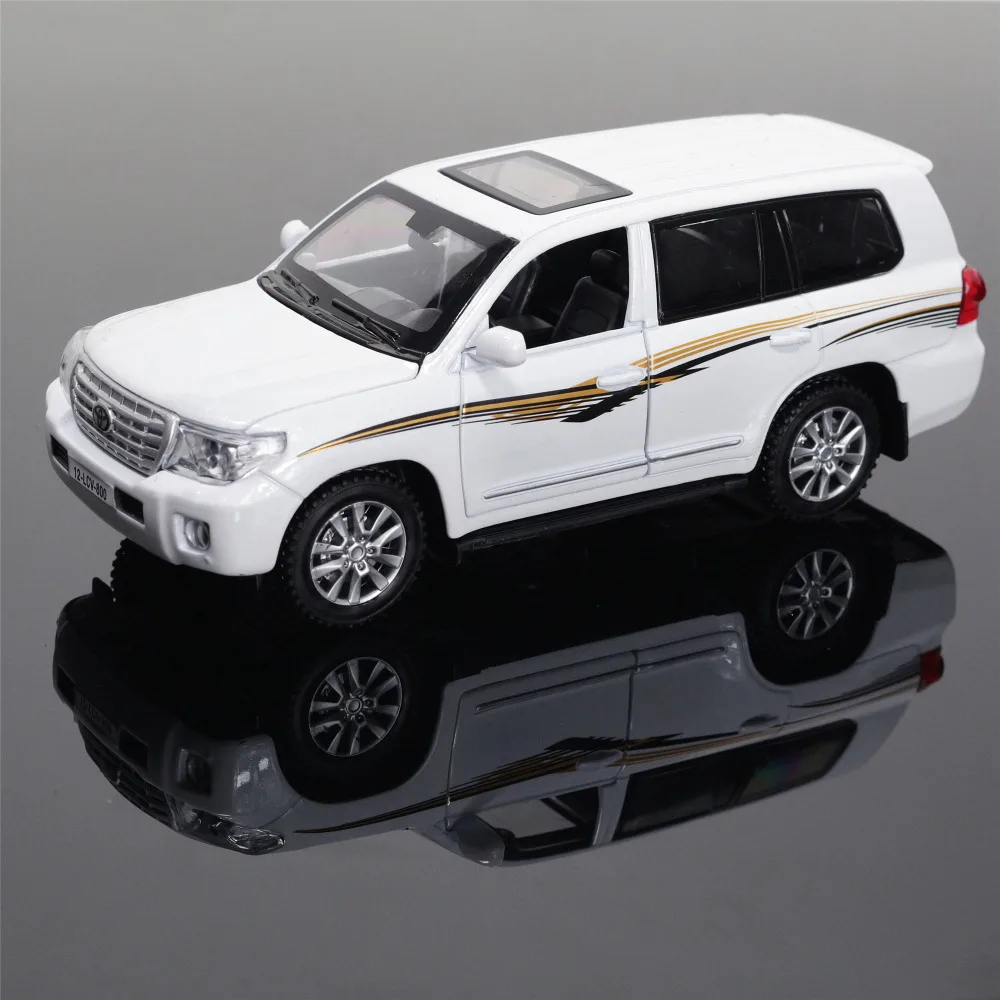132 New Land Cruiser Alloy Car Model Pull Back Sound Light Kids Toy