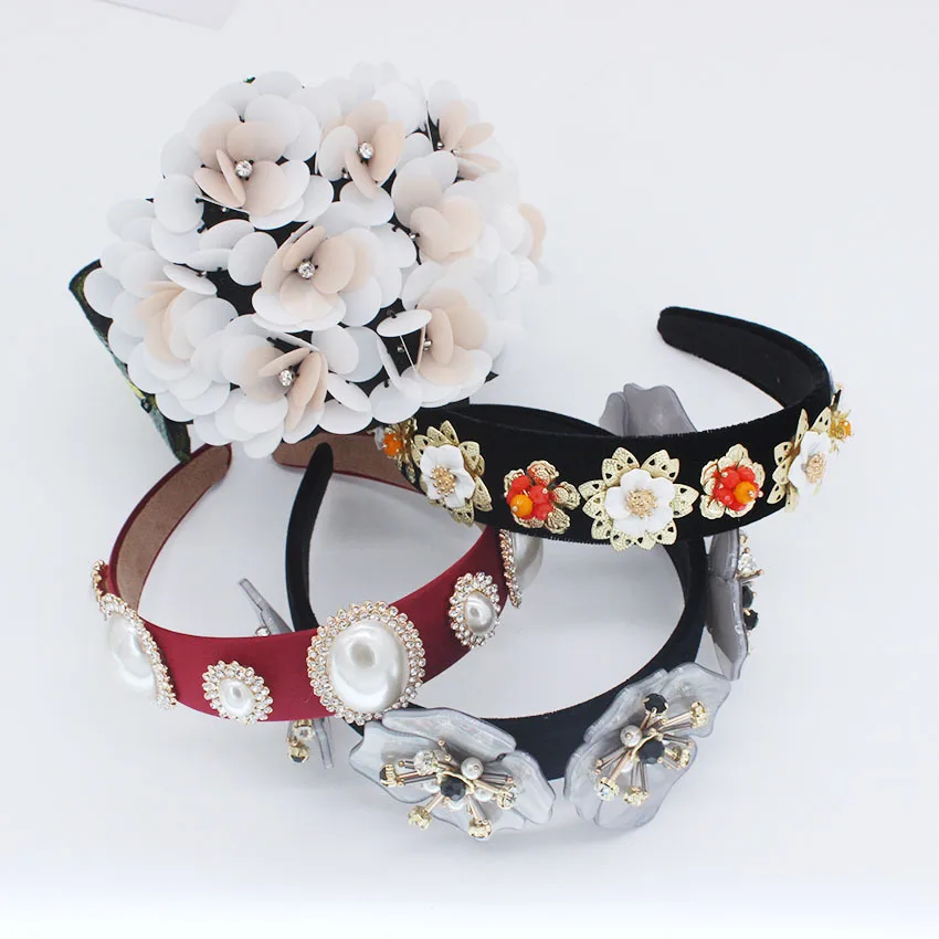 

Baroque personality wild bride accessories exaggerated European style retro wind hair band full acrylic flower headband 1100