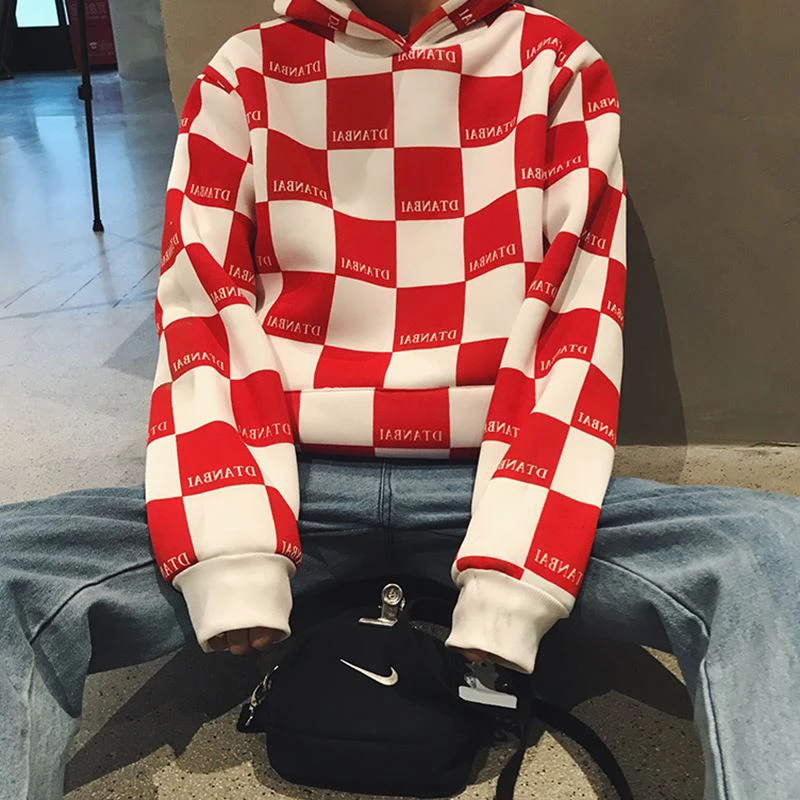 1 (22)