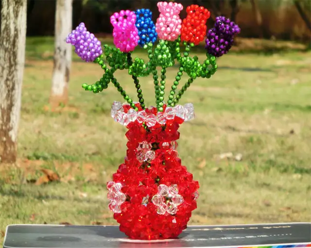 Beaded Flower Vase For Decorating Life In Family And Office