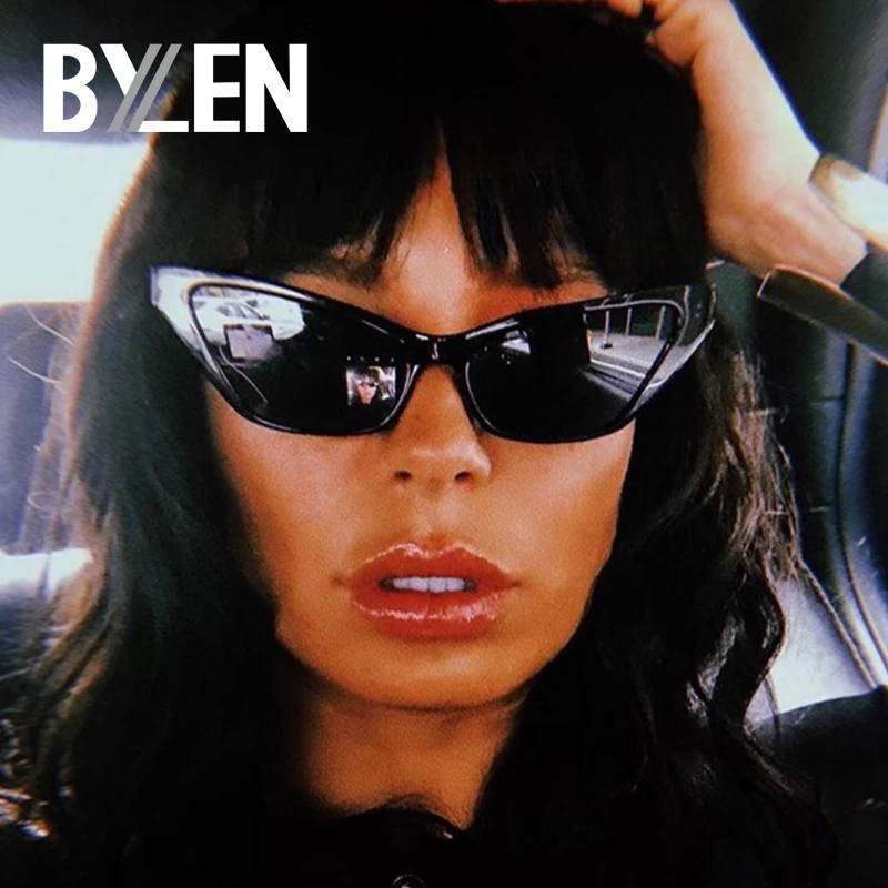 

2019 Fashion Retro Cat Eye Sunglasses Women Cute Sexy Women Cateye Sun glasses Small Black Plastic Brand Designer Shades UV400