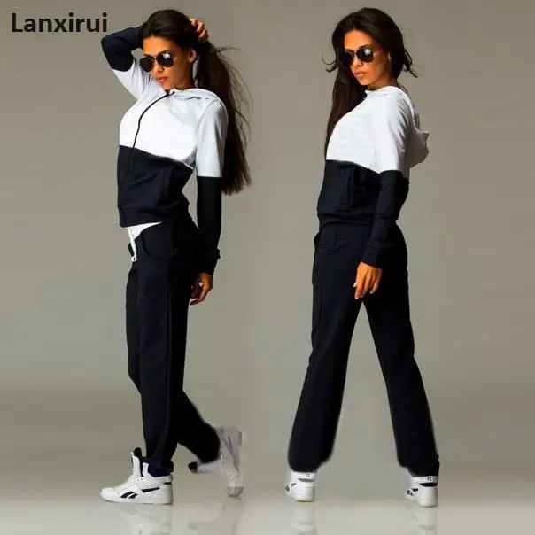 

Спортивный костюм женский, толстовка на молнии и длинные штаны, в стиле пэчворк