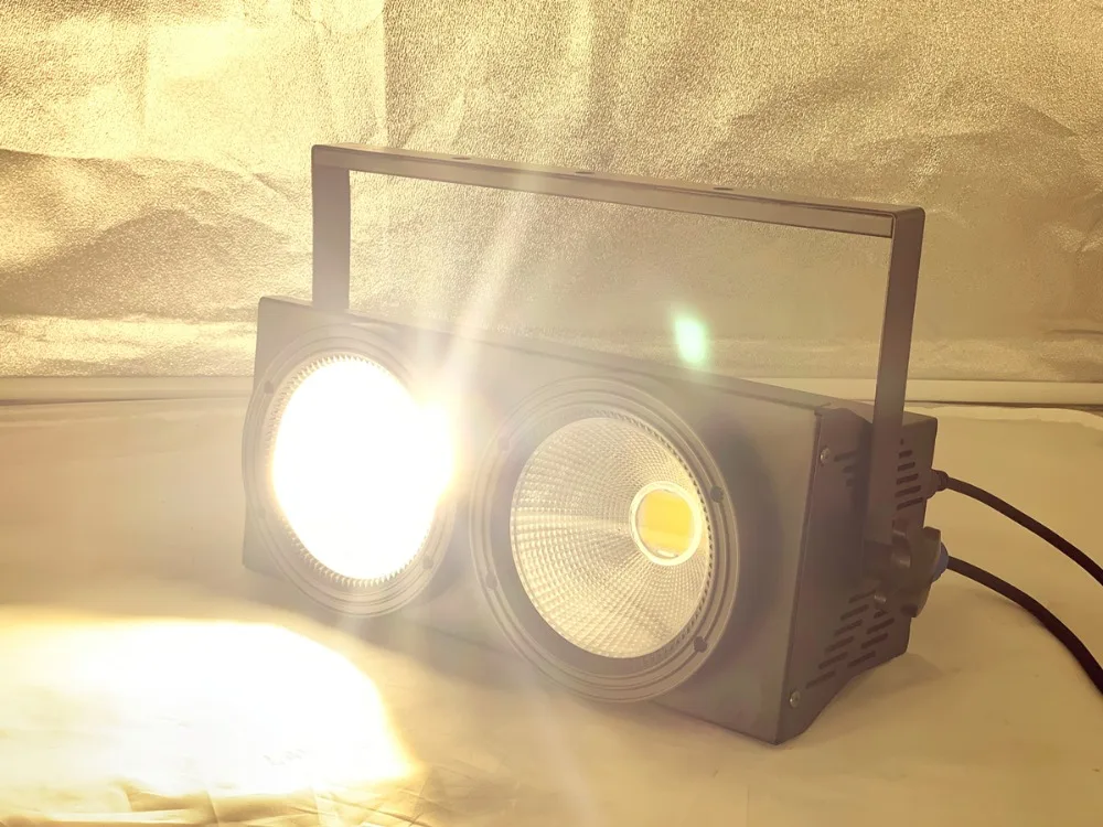 Iluminação de Palco Quente e 2in1 200 w Levou Cob Par 4in1 2 x uv 100 w Rgbw Branco Quente Legal Branco Branco Fresco Led Audiência Blinder Luz 28 Efeito de Iluminação de palco