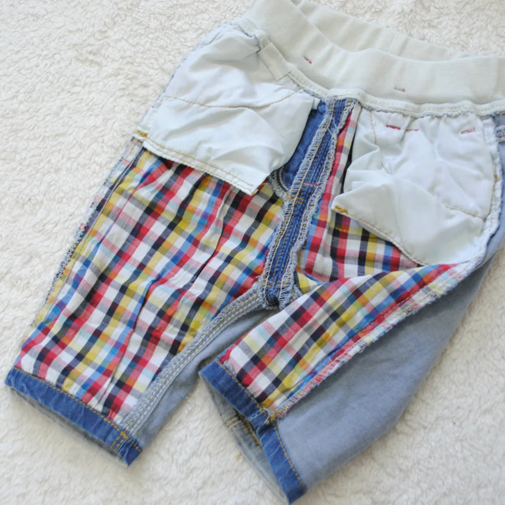 4030 детские летние мягкие джинсовые штаны с дырками детские джинсы до середины икры для маленьких мальчиков длиной 70%, детские джинсы для детей 0-4 лет